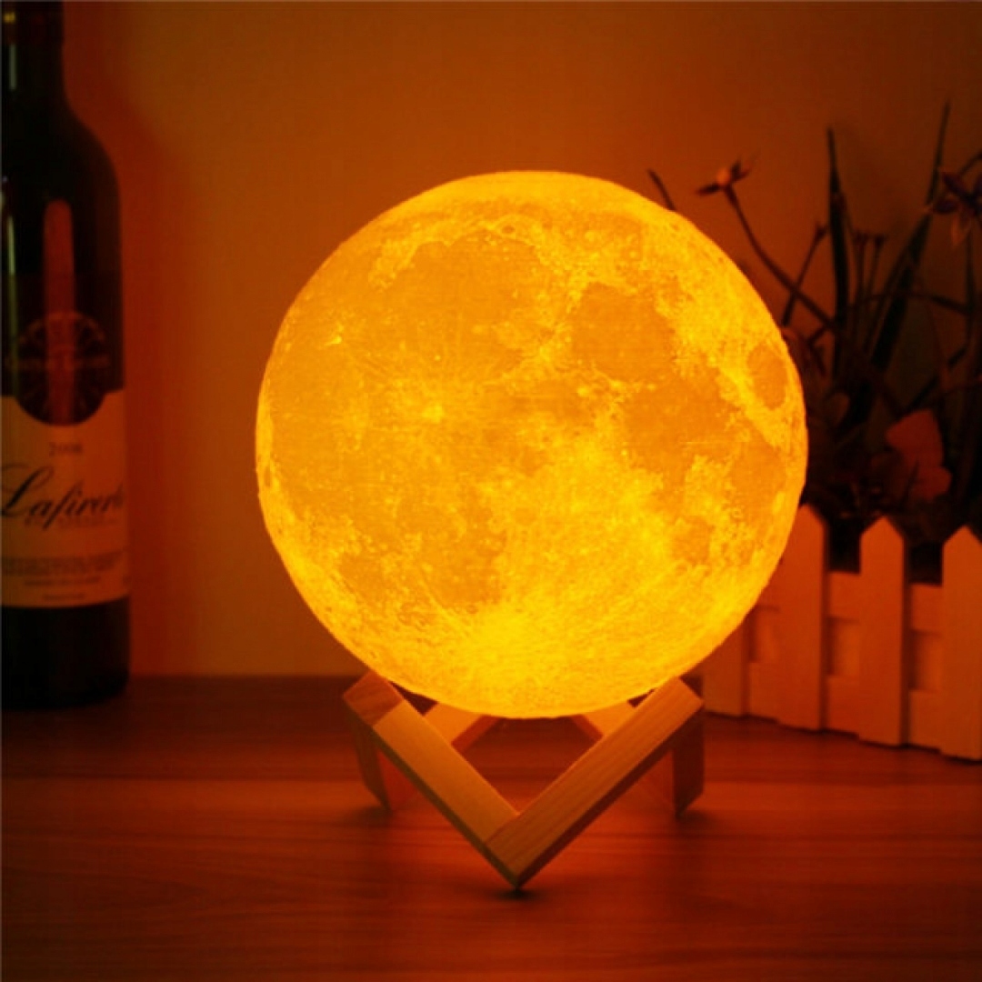 SWIECACY-KSIEZYC-3D-LAMPKA-NOCNA-LAMPA-MOON-LIGHT-Bohater-brak